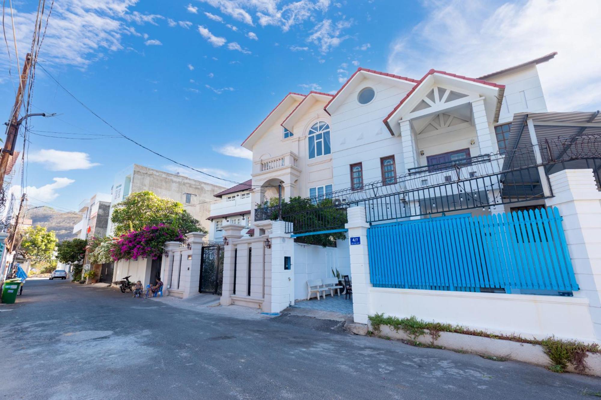 Villa 47 - Gan Bien Bai Sau - Phong Khach Co May Lanh Vung Tau Exteriör bild